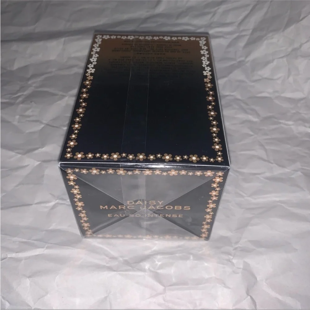 Daisy Marc Jacobs eau so intense 50ml